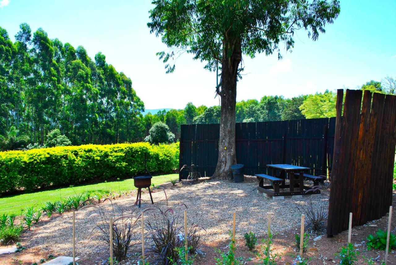 Forest View Cabins Tzaneen Bagian luar foto