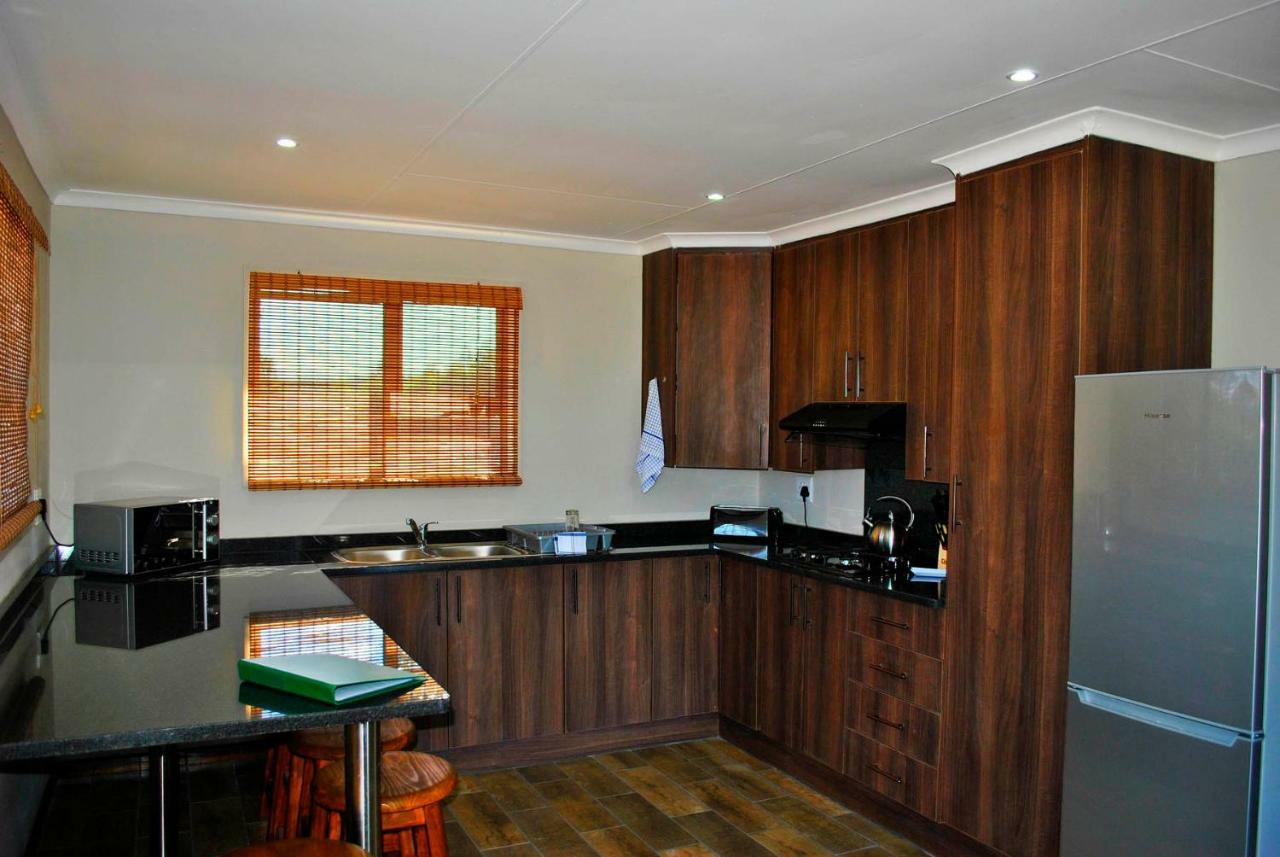 Forest View Cabins Tzaneen Bagian luar foto